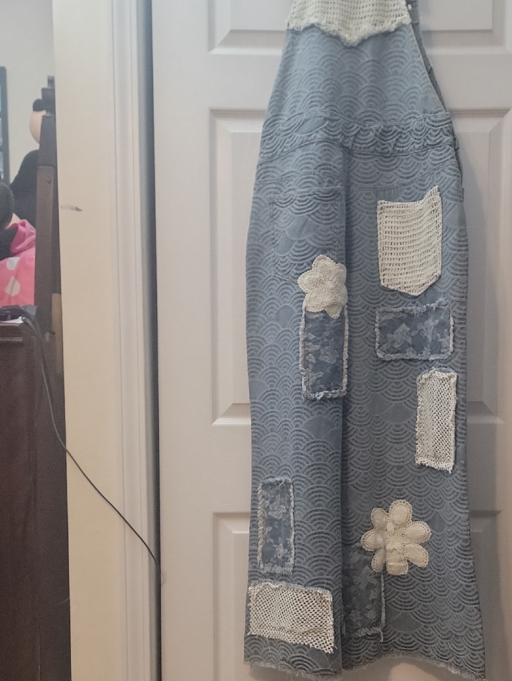 POL Blue Denim Wide-Leg Overalls with White Crochet Patches - Picture 3 of 5